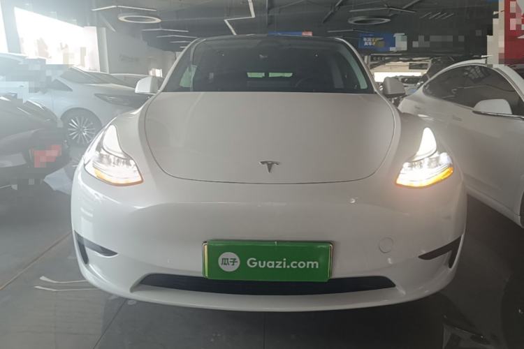 Used Tesla Model Y 2024 Rear-Wheel-Drive Version Front
