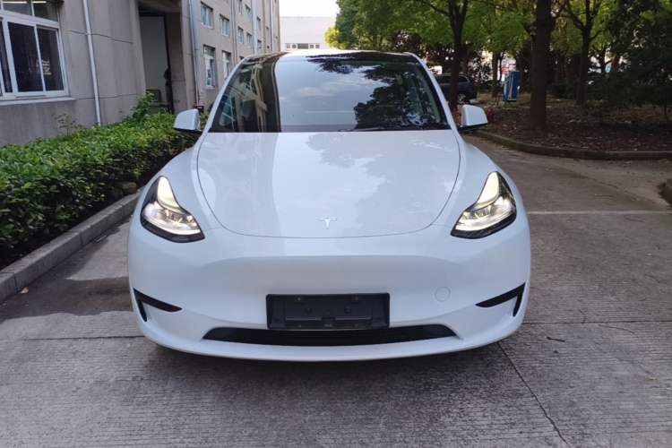 Used Tesla Model Y 2024 Rear-Wheel-Drive Version Front