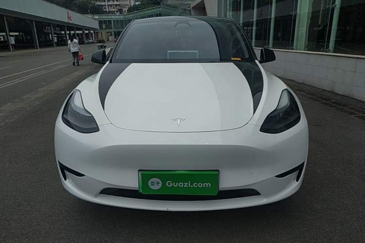Used Tesla Model Y 2024 Rear-Wheel-Drive Version Front