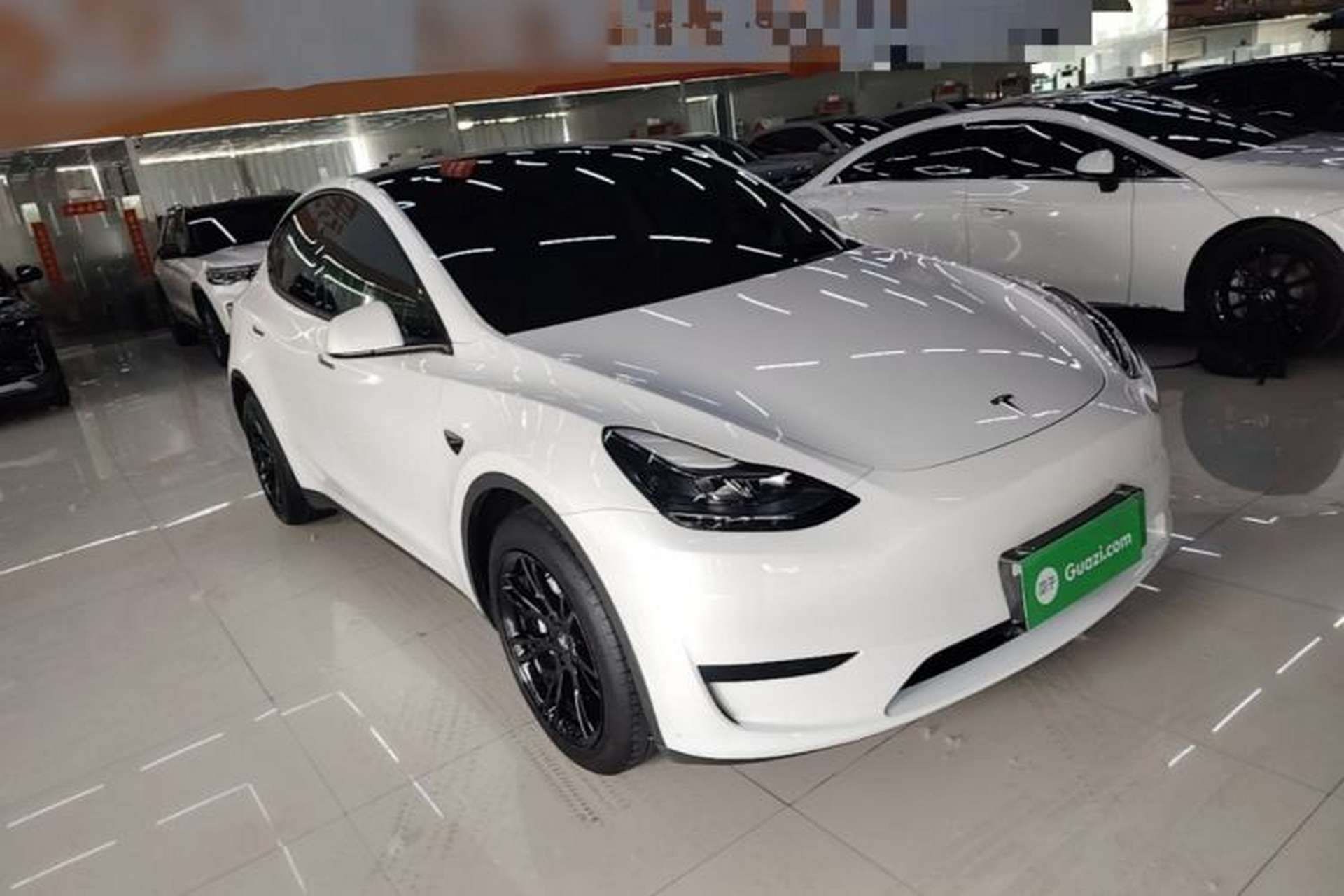 Used Tesla Model Y 2024 Rear-Wheel-Drive Version Front Right 45 Deg