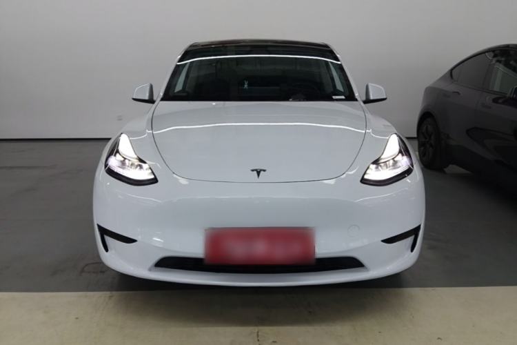 Used Tesla Model Y 2024 Rear-Wheel-Drive Version Front