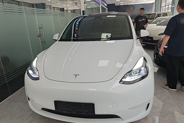 Used Tesla Model Y 2024 Rear-Wheel-Drive Version Front