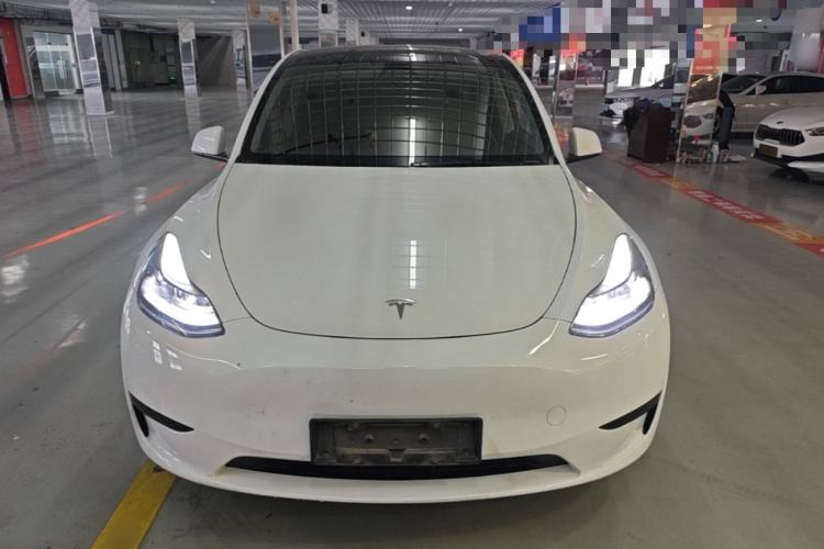 Used Tesla Model Y 2024 Rear-Wheel-Drive Version Front