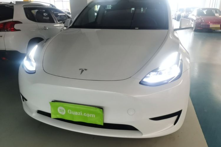Used Tesla Model Y 2024 Rear-Wheel-Drive Version Front