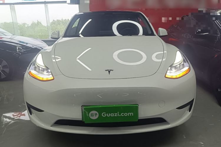 Used Tesla Model Y 2024 Rear-Wheel-Drive Version Front