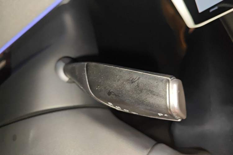 Used Tesla Model Y 2024 Rear-Wheel-Drive Version Gear Lever