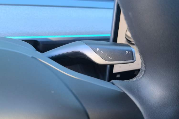 Used Tesla Model Y 2024 Rear-Wheel-Drive Version Gear Lever