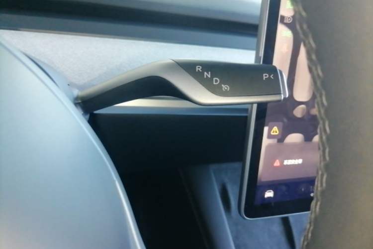 Used Tesla Model Y 2024 Rear-Wheel-Drive Version Gear Lever
