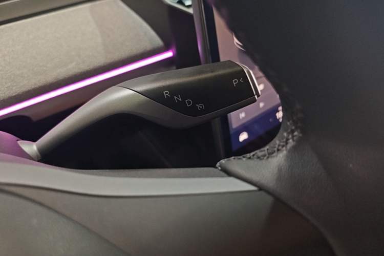 Used Tesla Model Y 2024 Rear-Wheel-Drive Version Gear Lever