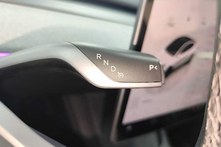 Used Tesla Model Y 2024 Rear-Wheel-Drive Version Gear Lever