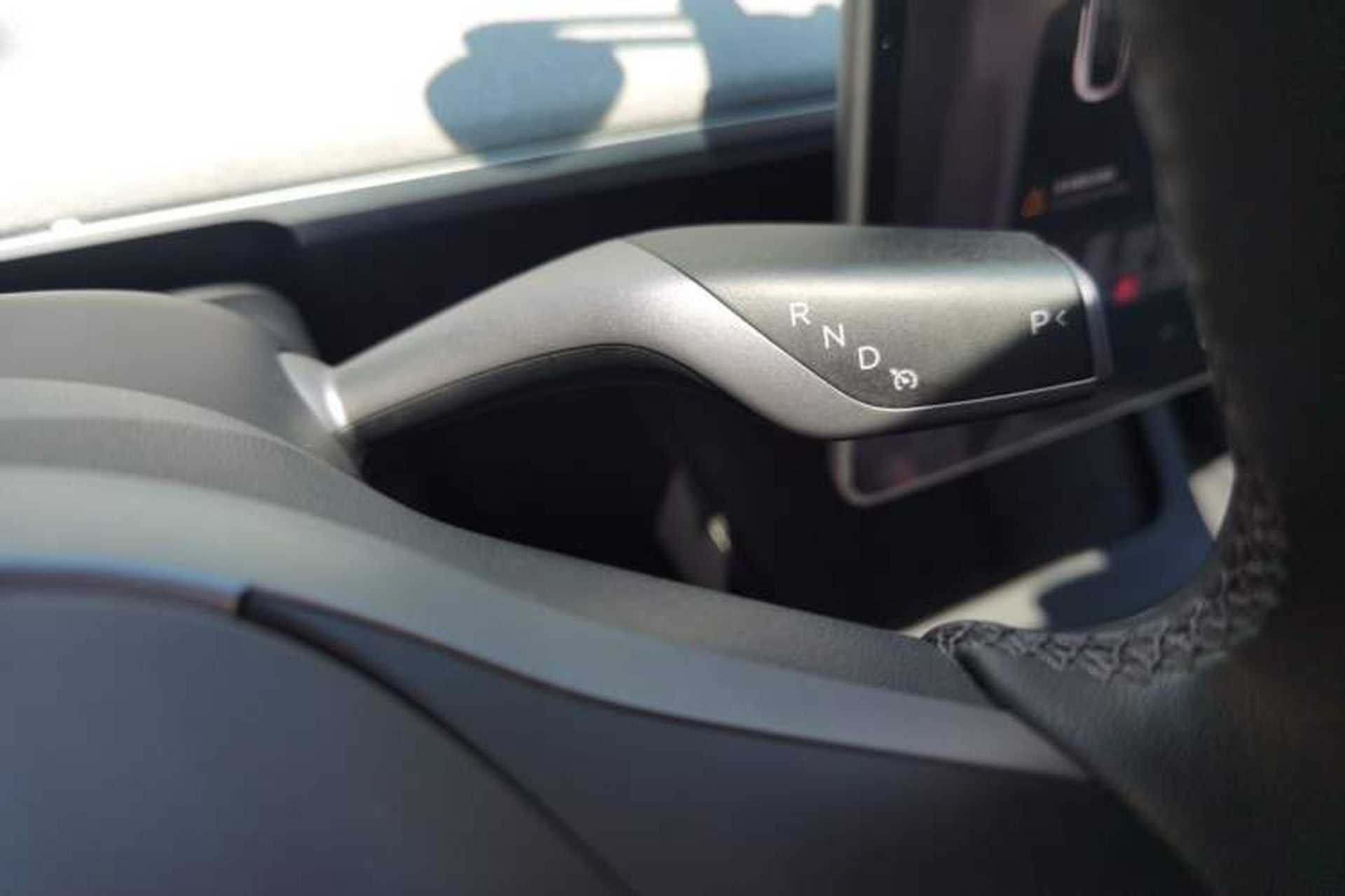 Used Tesla Model Y 2024 Rear-Wheel-Drive Version Gear Lever