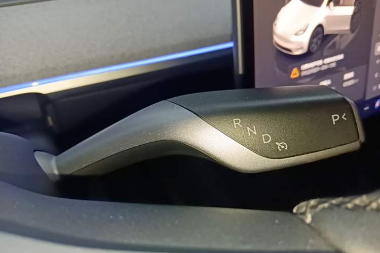 Used Tesla Model Y 2024 Rear-Wheel-Drive Version Gear Lever
