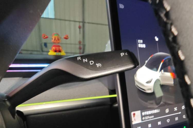 Used Tesla Model Y 2024 Rear-Wheel-Drive Version Gear Lever