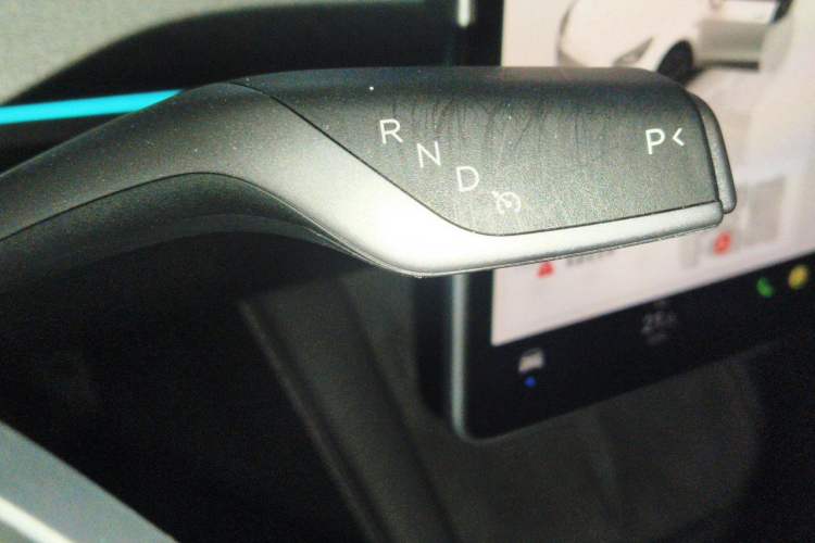 Used Tesla Model Y 2024 Rear-Wheel-Drive Version Gear Lever