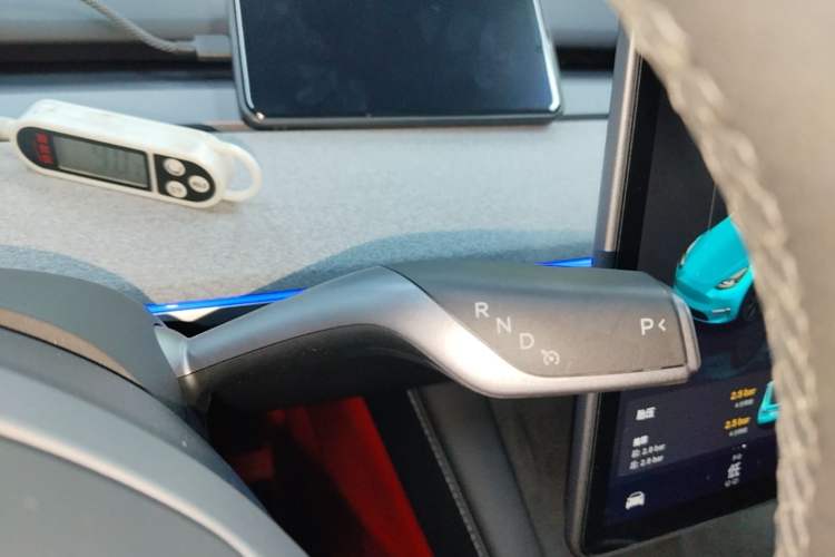 Used Tesla Model Y 2024 Rear-Wheel-Drive Version Gear Lever