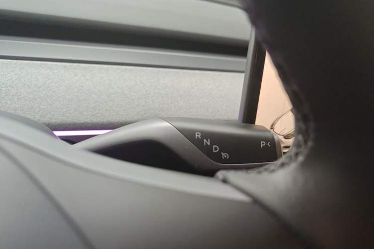 Used Tesla Model Y 2024 Rear-Wheel-Drive Version Gear Lever