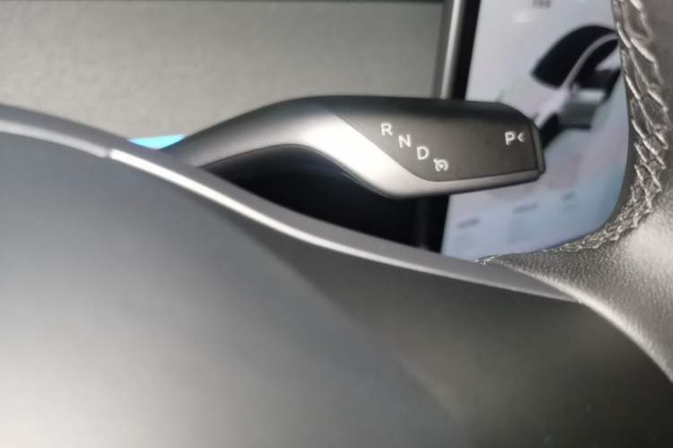 Used Tesla Model Y 2024 Rear-Wheel-Drive Version Gear Lever