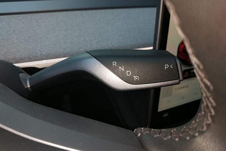Used Tesla Model Y 2024 Rear-Wheel-Drive Version Gear Lever