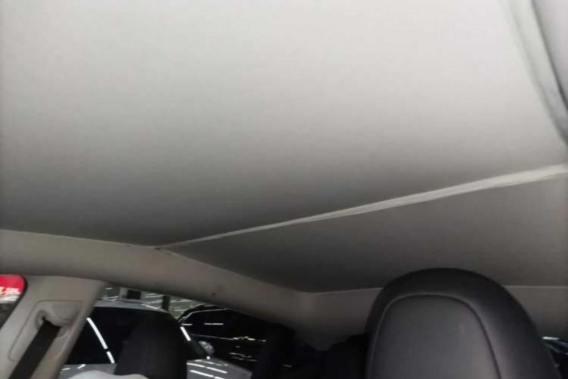 Used Tesla Model Y 2024 Rear-Wheel-Drive Version Headliner