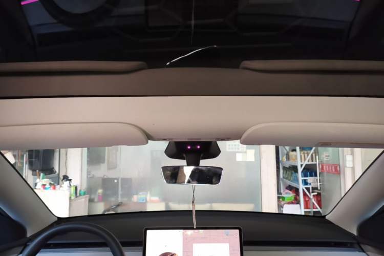 Used Tesla Model Y 2024 Rear-Wheel-Drive Version Headliner