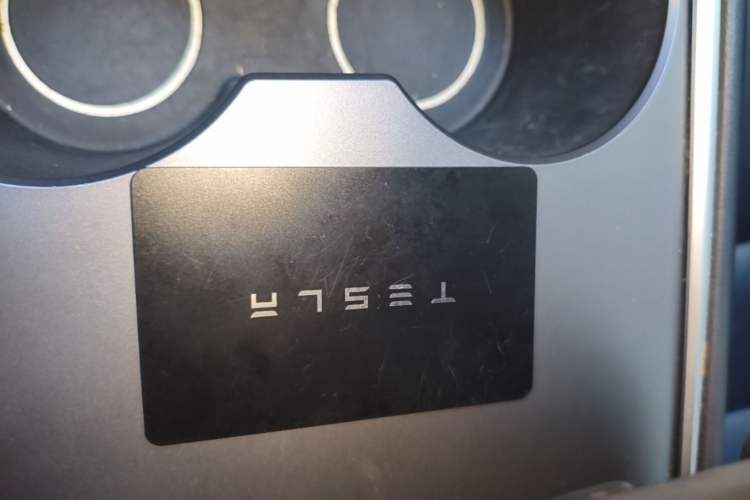 Used Tesla Model Y 2024 Rear-Wheel-Drive Version Interior 1