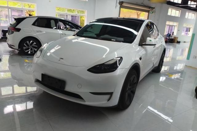 Used Tesla Model Y 2024 Long-Range All-Wheel-Drive Version