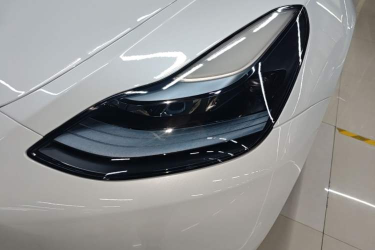 Used Tesla Model Y 2024 Rear-Wheel-Drive Version Left Front Headlight