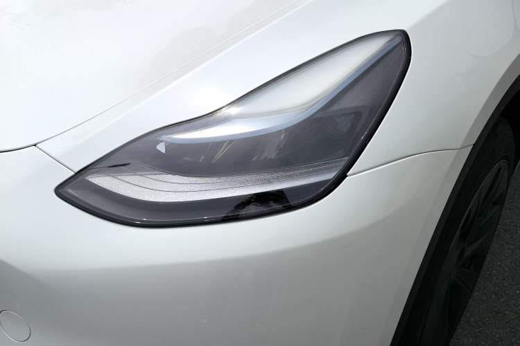 Used Tesla Model Y 2024 Rear-Wheel-Drive Version Left Front Headlight