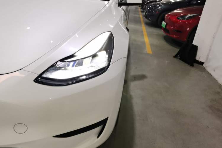 Used Tesla Model Y 2024 Rear-Wheel-Drive Version Left Front Headlight