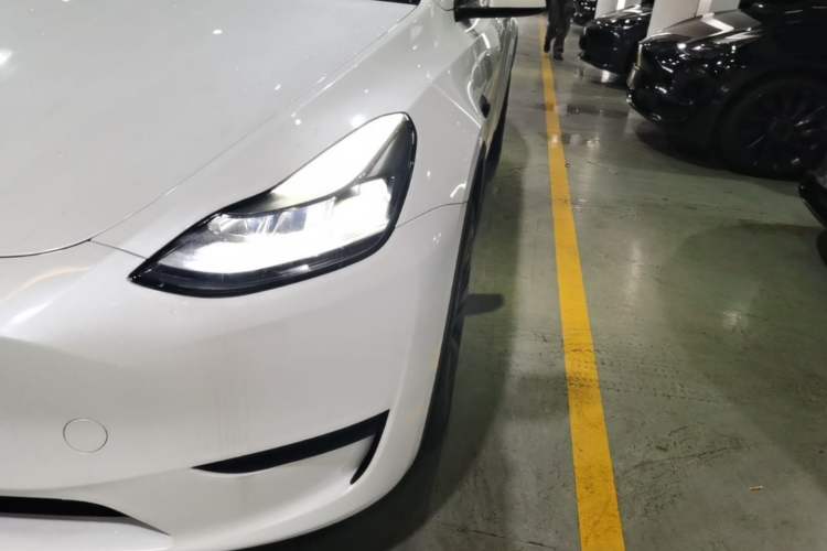 Used Tesla Model Y 2024 Rear-Wheel-Drive Version Left Front Headlight