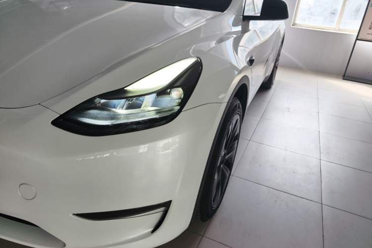 Used Tesla Model Y 2024 Long-Range All-Wheel-Drive Version Left Front Headlight