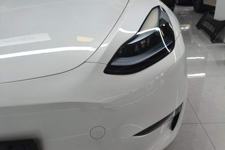 Used Tesla Model Y 2024 Long-Range All-Wheel-Drive Version Left Front Headlight