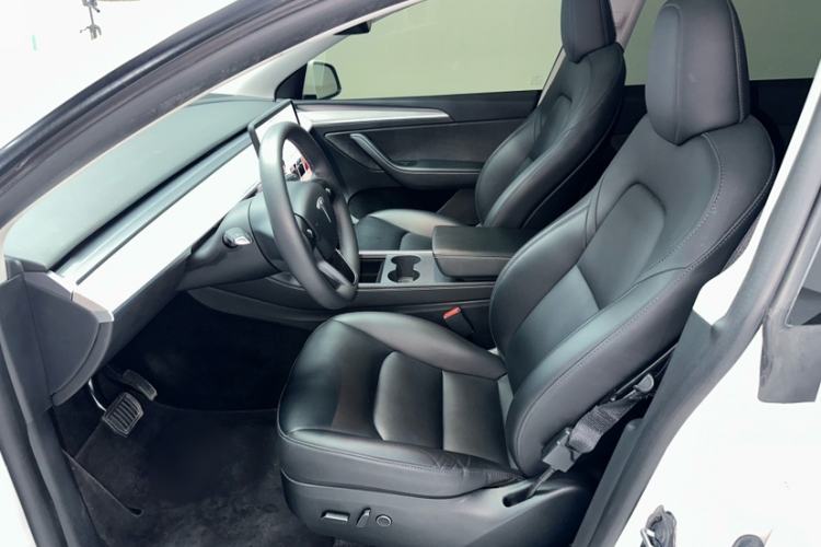Used Tesla Model Y 2024 Rear-Wheel-Drive Version Left Front Seat