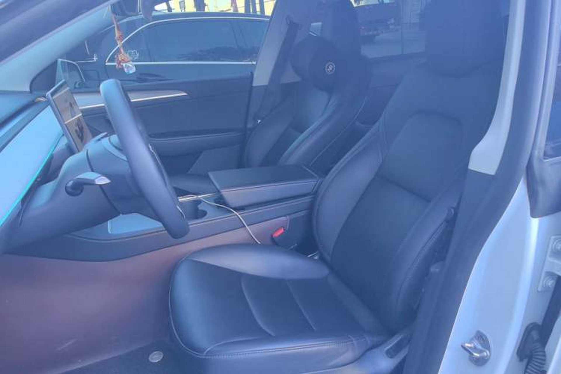 Used Tesla Model Y 2024 Rear-Wheel-Drive Version Left Front Seat