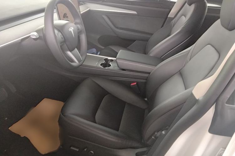 Used Tesla Model Y 2024 Rear-Wheel-Drive Version Left Front Seat