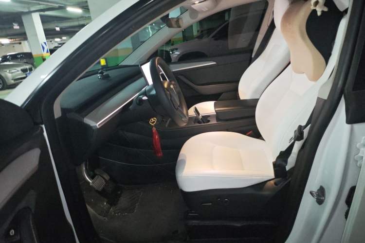 Used Tesla Model Y 2024 Rear-Wheel-Drive Version Left Front Seat