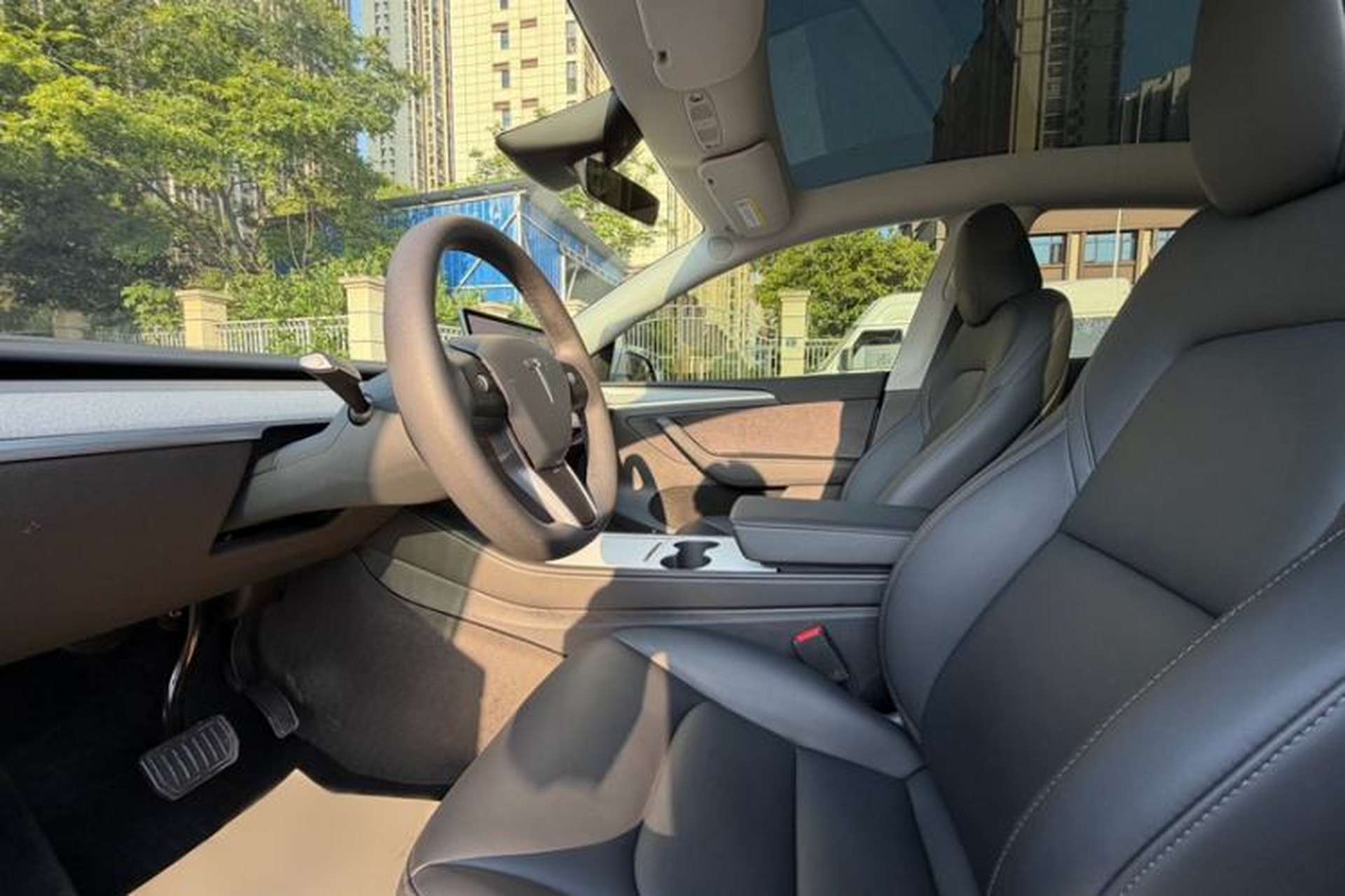 Used Tesla Model Y 2024 Rear-Wheel-Drive Version Left Front Seat