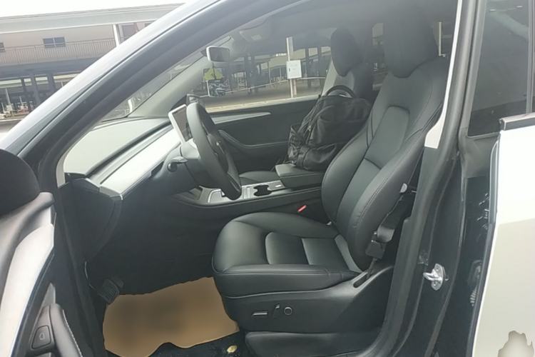 Used Tesla Model Y 2024 Rear-Wheel-Drive Version Left Front Seat