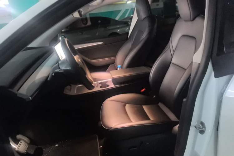 Used Tesla Model Y 2024 Rear-Wheel-Drive Version Left Front Seat
