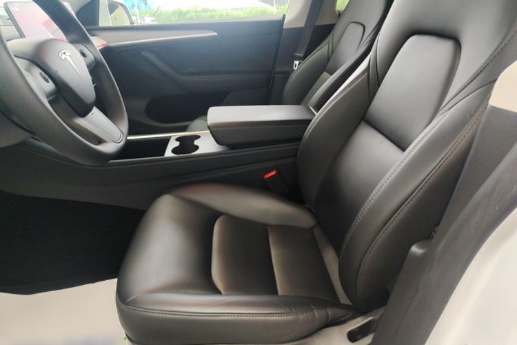 Used Tesla Model Y 2024 Rear-Wheel-Drive Version Left Front Seat