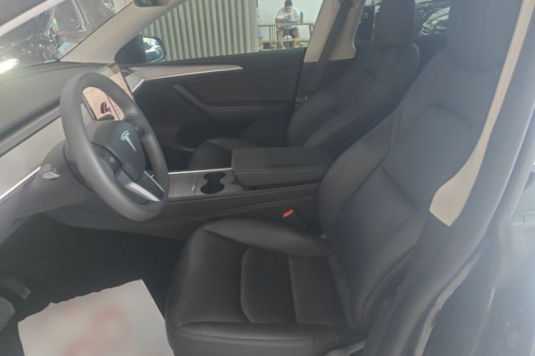 Used Tesla Model Y 2024 Rear-Wheel-Drive Version Left Front Seat