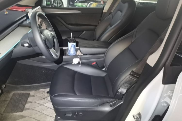 Used Tesla Model Y 2024 Rear-Wheel-Drive Version Left Front Seat