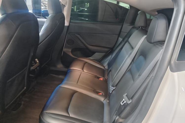 Used Tesla Model Y 2024 Rear-Wheel-Drive Version Left Rear Seat