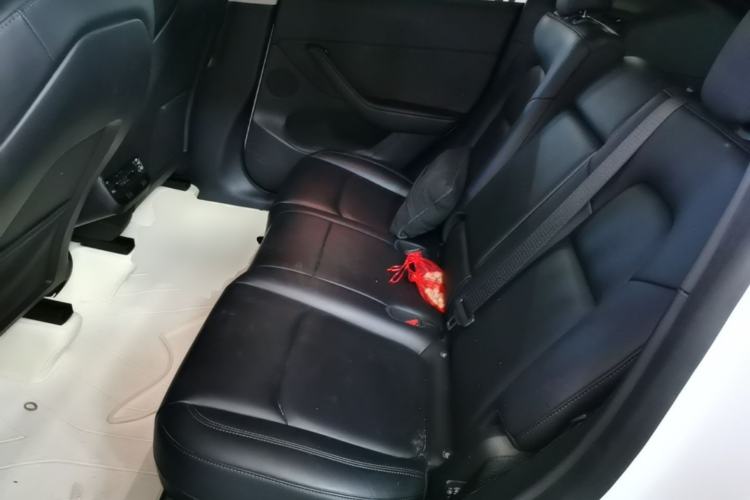 Used Tesla Model Y 2024 Rear-Wheel-Drive Version Left Rear Seat