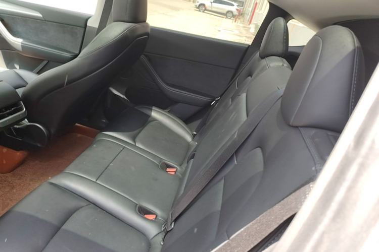 Used Tesla Model Y 2024 Rear-Wheel-Drive Version Left Rear Seat