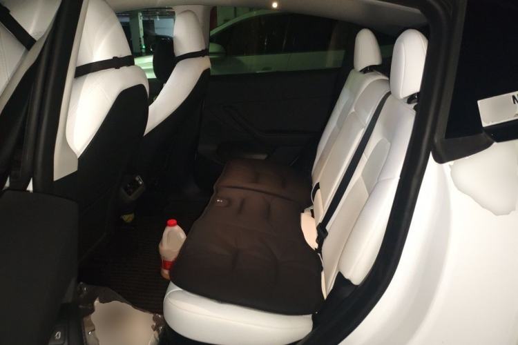 Used Tesla Model Y 2024 Rear-Wheel-Drive Version Left Rear Seat