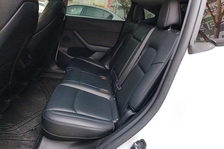 Used Tesla Model Y 2024 Rear-Wheel-Drive Version Left Rear Seat