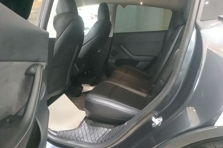 Used Tesla Model Y 2024 Rear-Wheel-Drive Version Left Rear Seat
