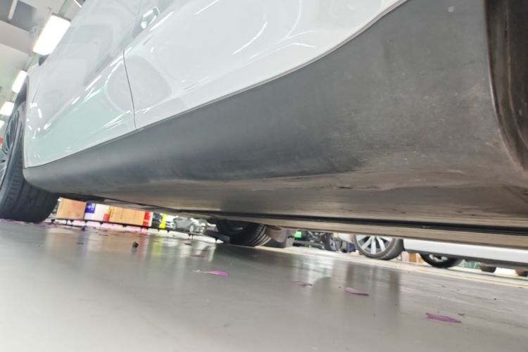 Used Tesla Model Y 2024 Rear-Wheel-Drive Version Left Side Sill