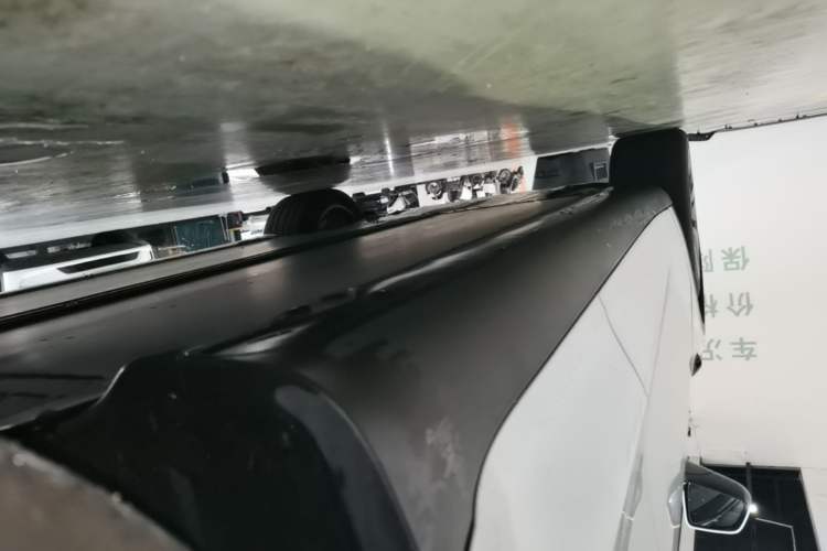 Used Tesla Model Y 2024 Rear-Wheel-Drive Version Left Side Sill